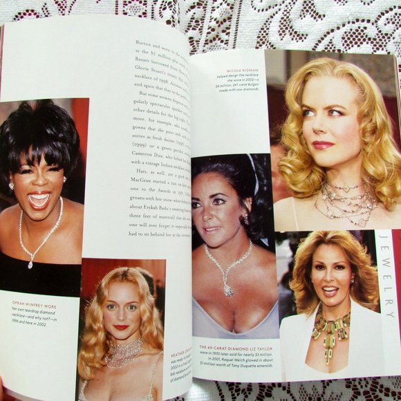 AUDREY HEPBURN - OSCAR STYLE - PEOPLE MAGAZINE - 75 YEARS OF HOLLYWOOD GLITTER - Picture 6 of 11